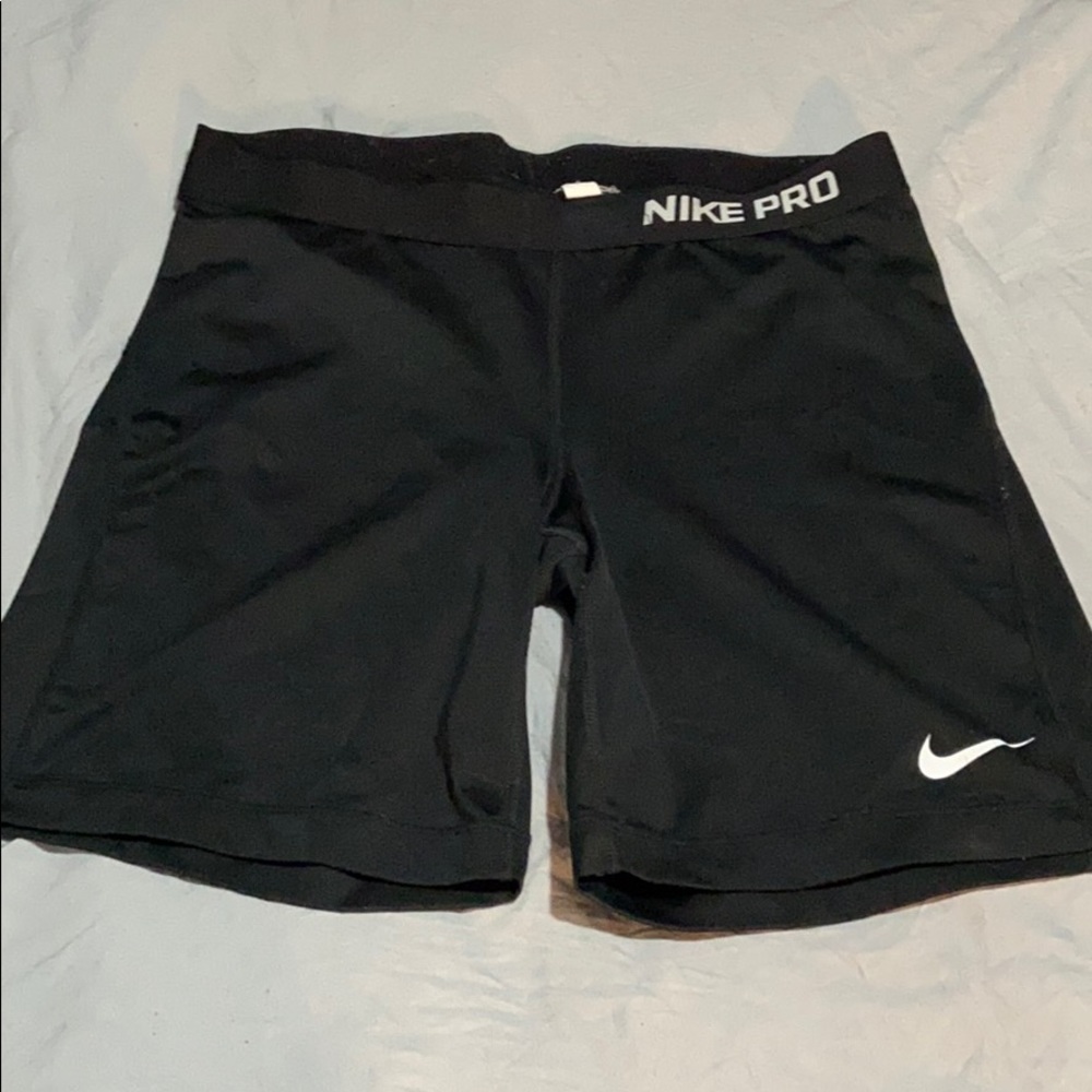 Nike Pro Capri